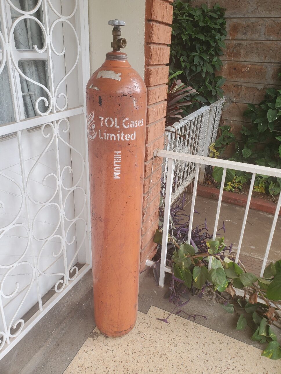 High Pressure Gas Cylinder 47L (150 Bar) + Regulator Included – Helium / Argon / Nitrogen