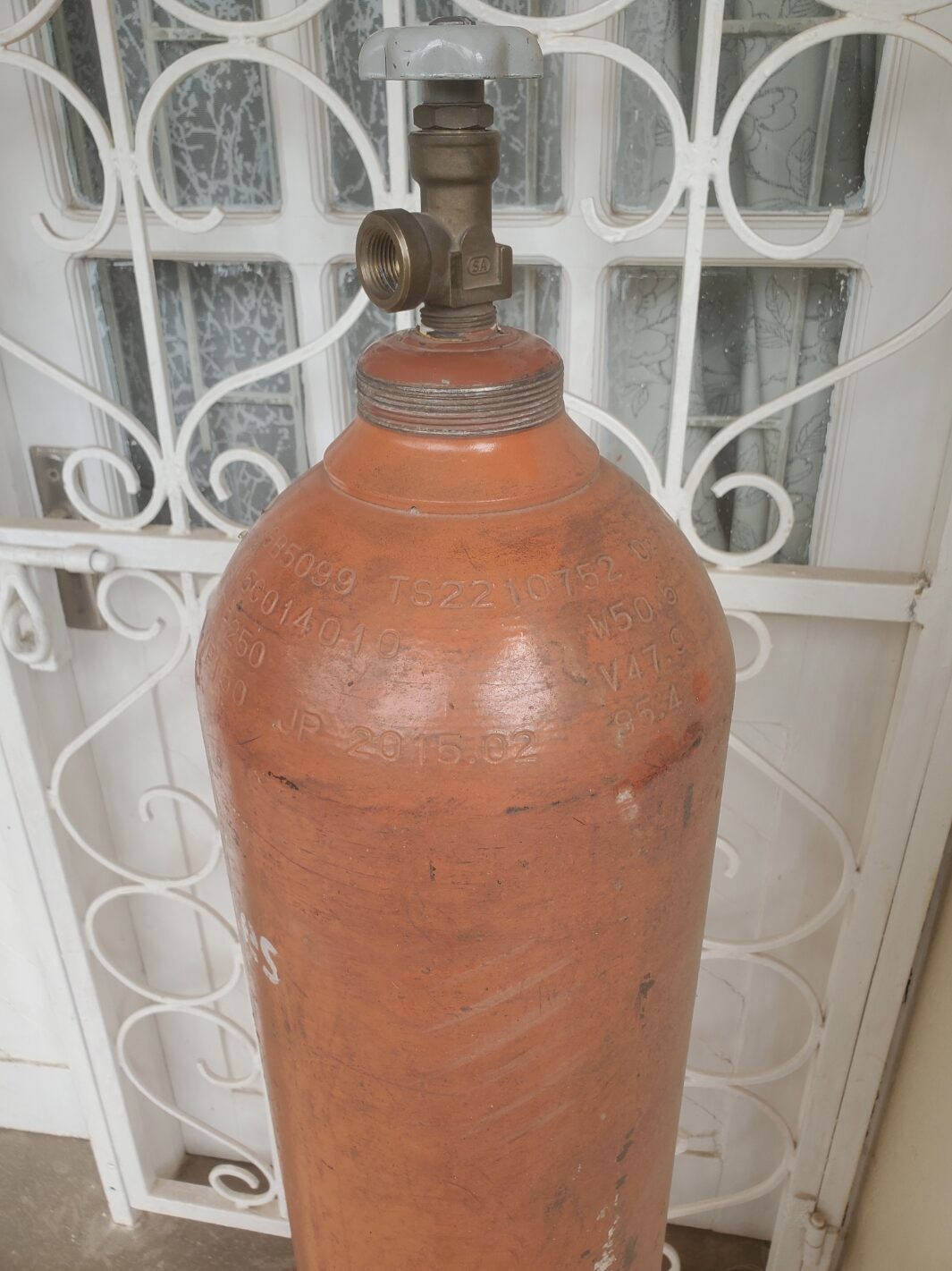 High Pressure Gas Cylinder 47L (150 Bar) + Regulator Included – Helium / Argon / Nitrogen