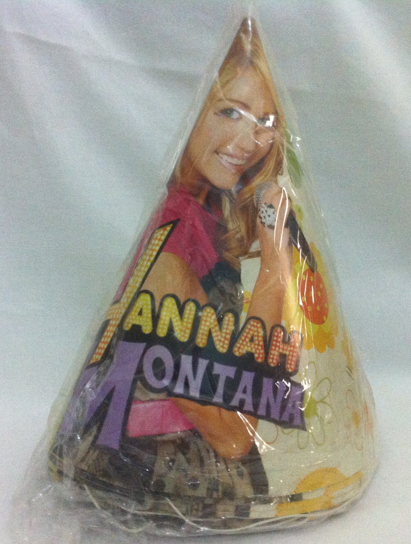Retro Character Party Bundle — Hannah Montana, Scooby-Doo & More | Nairobi