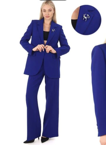 The Lady’s Power Suit